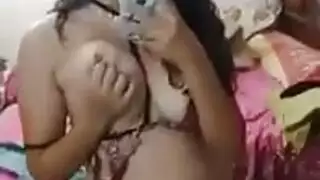 دخول خلفي صعب يجعلها تنشج