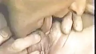 شابان يتبادلان الجنس الفموي والشرج الخشن