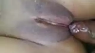 في آر جنس جماعي: إيلاج مزدوج في الطبيعة بإباحية صريحة