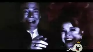 فض غشاء قاسي – مراهقة صغيرة تتحمل شرج عنيف