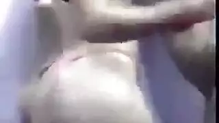 ثنائي عاهر يمارس الجنس مباشرة على الكاميرا من أجل إمتاعك