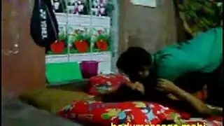 تابو إباحي: امرأة عربية تدرب عشيقها الشاب