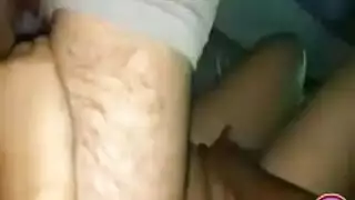 نيك فموي شغوف: عاهرة جزائرية تبتلع كل قطرة