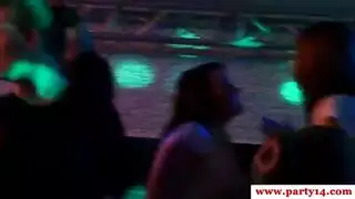 تجربة شاب مستقيم: حلق عميق لرفيقي