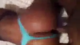 إباحية الاختراق المزدوج لمشاهيرة مصرية