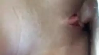 عاهرات جامعيات مراهقات يشاركن زميل السكن في جنس جماعي