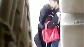  جنس محرم مع العائلة: ابنة العم المحجبة تُلمس وتُقبل بقوة