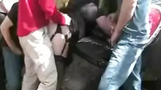 أفلام إباحية دولية: شبيهة مغنية عربية تأخذ إيلاج مزدوج