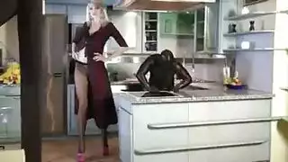 المدیروالعامله