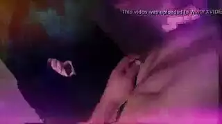 بت صغيرا وزل كبير