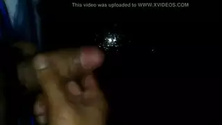 جنس جماعي لحيوانات المزرعة: الحمار يأخذ كل شيء
