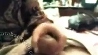 محجبة نارية بكورفات كبيرة تعطي مصة بصوت وتتناك بقوة