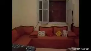 عنتيل الحي يقدم جنسًا قاسيًا وعميقًا للكس