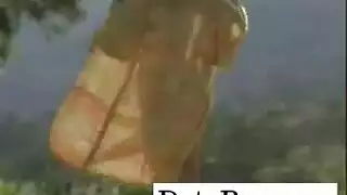 طلاب مشاغبون يستبدلون الكتب بعلاقة جنسية ثلاثية