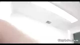 فرج جنوب سوداني يُدمر في جنس خشن