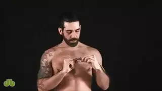 أقضيب شيميل آسيوية ضخمة: مشهد جنس جماعي قاسي