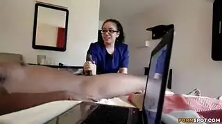 نيك الخادمه من ابن صاحب العمل