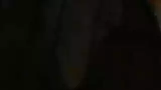 ثديان حلوان وشمس حارقة