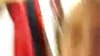 صغيرتي لاتينا مع الثدي الصغيرة ونقع كس الرطب هو مص الديك الأسود الأسود