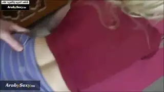 زوجة أب يوجا مرنة تأخذ إيلاج مزدوج