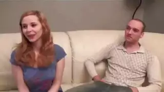 مص ثم شرج: تمص ثم تنيك طيزها بقوة