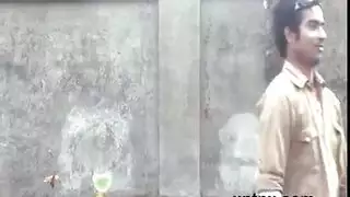 سحاقيات بالكاد بالغات في لعبة شرجية مشعرة