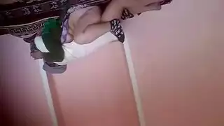 دختر ملاء النداء