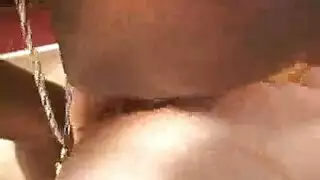 شرج مع عاهرة سوداء متحولة ونائب الرئيس