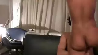 مقاطع إباحية: قضيب كبير يعطي شرجًا عنيفًا لمؤخرتها الضخمة