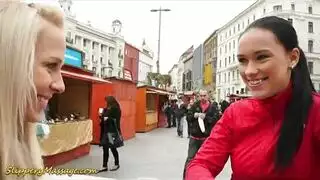 قبلات طوني عيسى