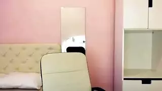 جنس مثلي خشن: قضيب سميك في حلق عميق وشرج