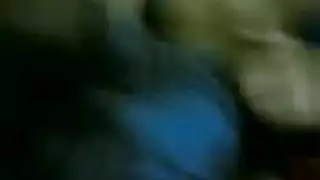  مراهقة عاهرة تتوسل للمزيد في أوار جماعي لسبعة رجال