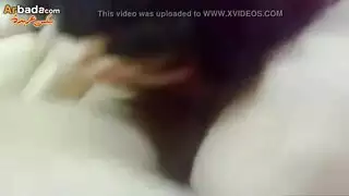 ملكة جمال لبنان تجبر حبيبها المطيع على أكل كسها حتى النشوة