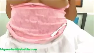 شرج عنيف: مؤخرة مراهقة تُدمر بقضيب ضخم